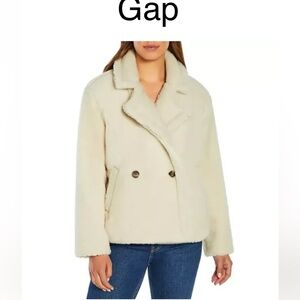 Gap women’s jacket size small cream color new